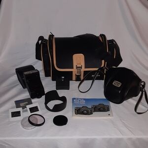 Canon Eos 620 / 650 Film Camera Bundle